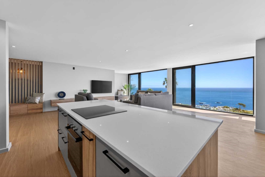 7 Bedroom Property for Sale in Camps Bay Western Cape